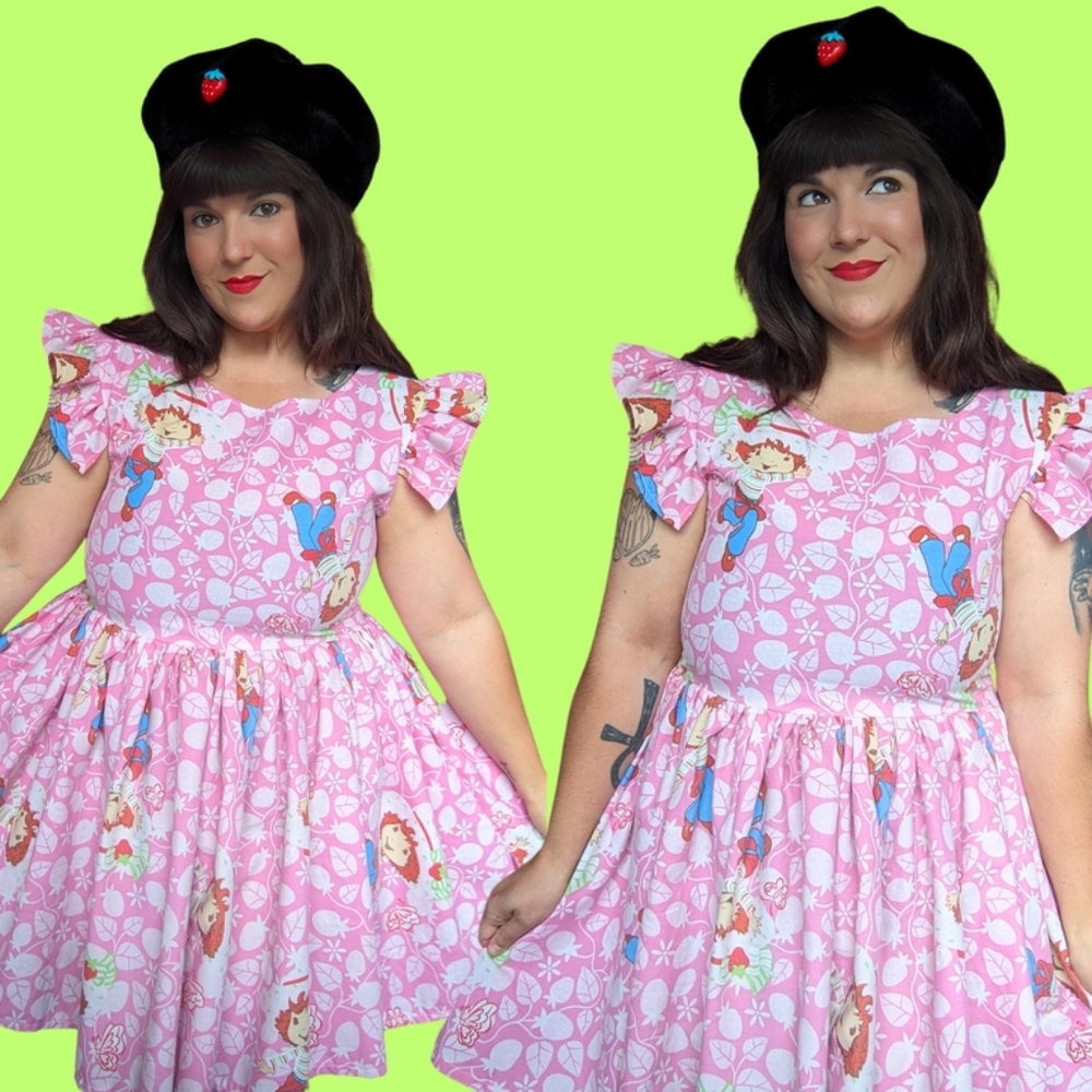 Handmade, Upcycled Vintage 1990's Strawberry Shortcake Bedsheet Dress Fits M-L